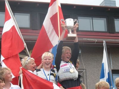 jnom-team-prizes_010-pixner