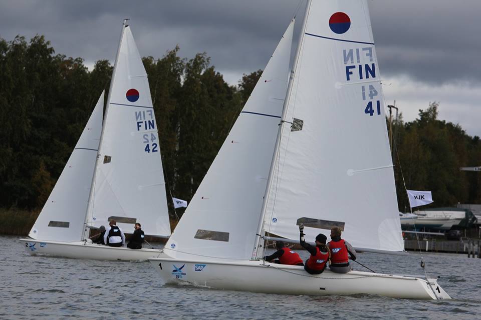 12032097_448716102002422_8073831679002225144_n